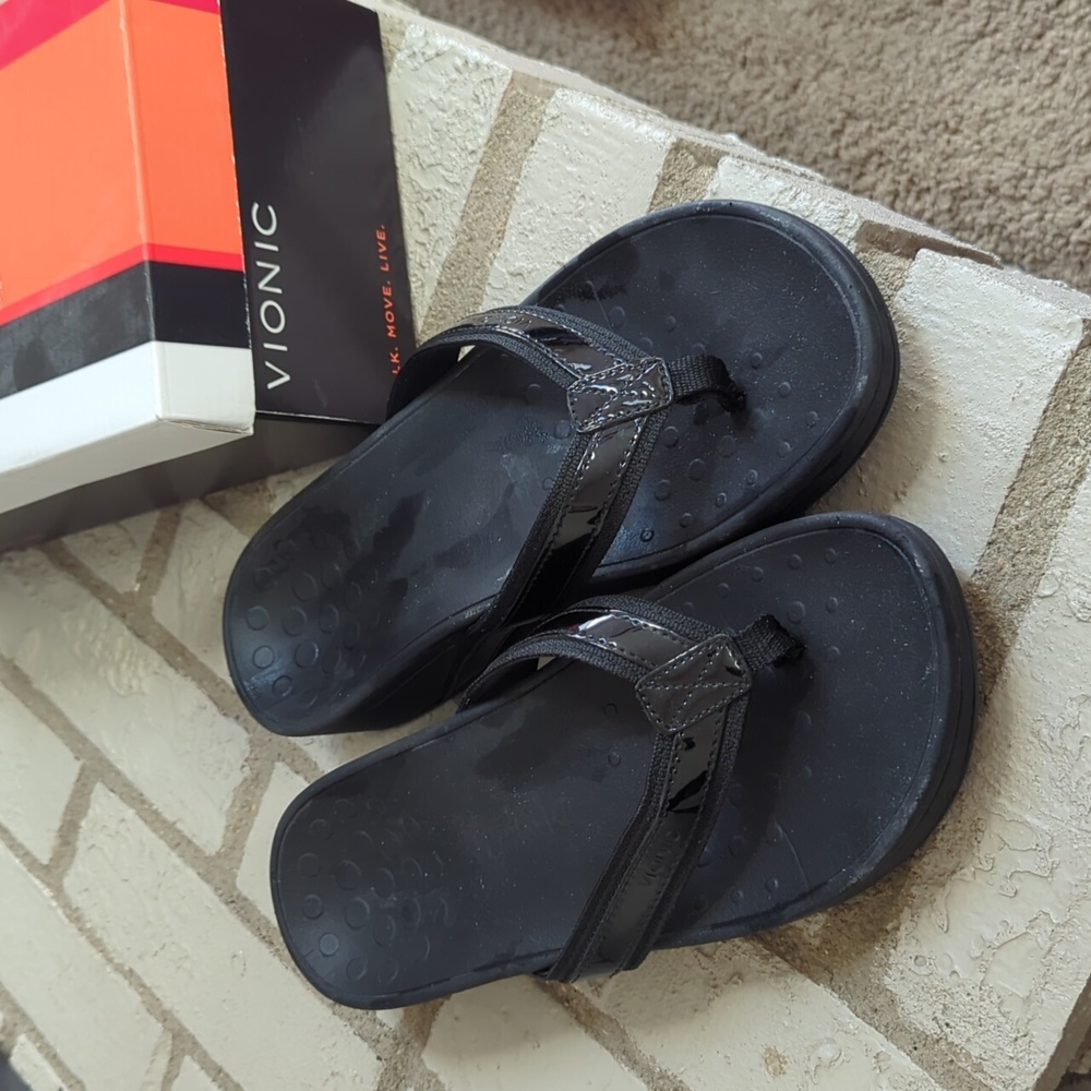 Vionic Black Sandals